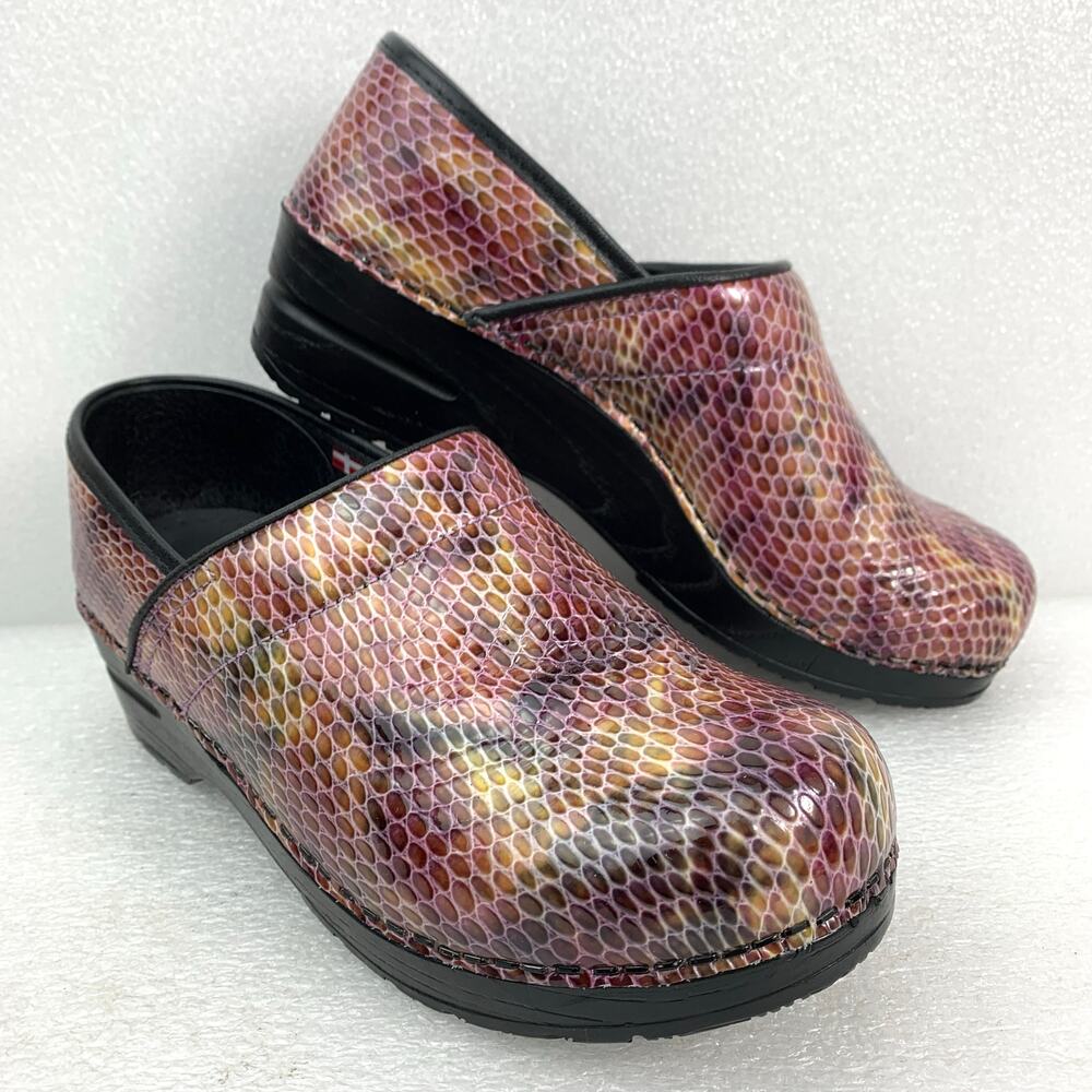 SANITA Professional Leather Clog - Women's 38
